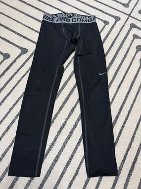 Nike Pro Combat Black Compression Training Tights with Grey Waistband